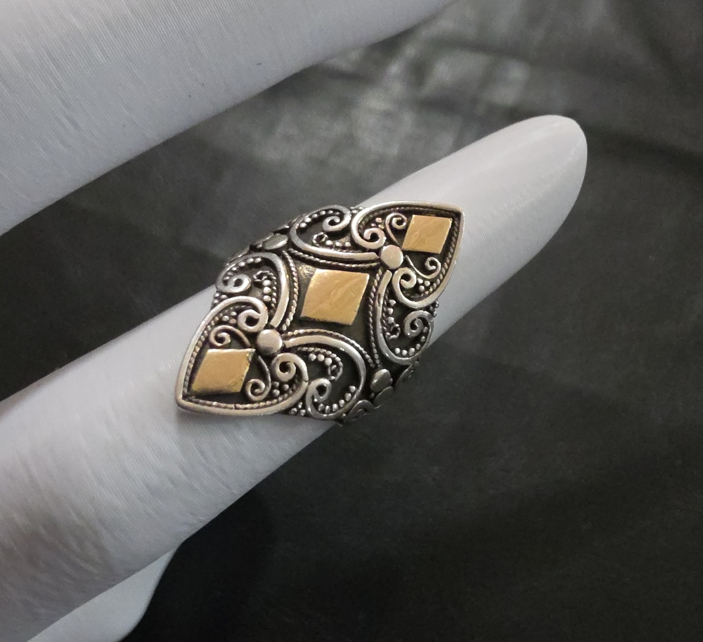 Two-Tone Filigree Marquise Ring - Gold & Silver